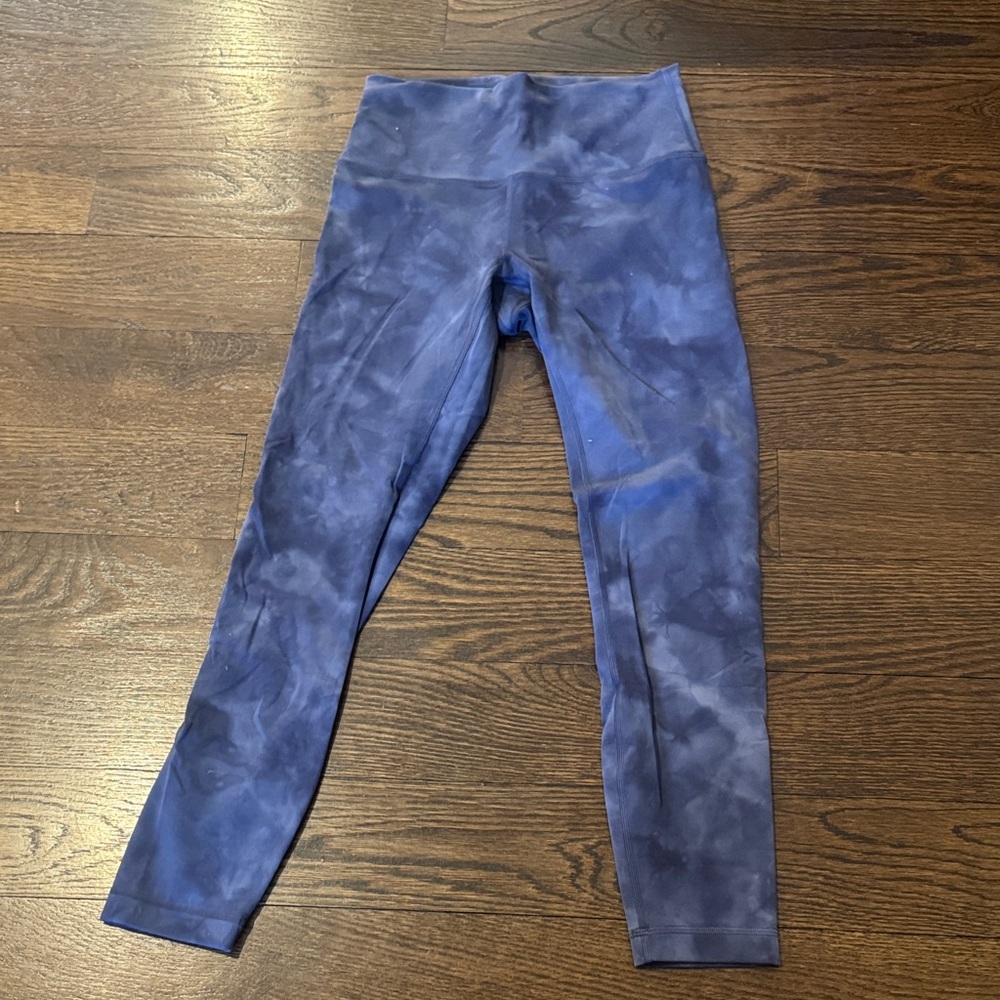 Lululemon Blue Tie-Dye Leggings size 6
